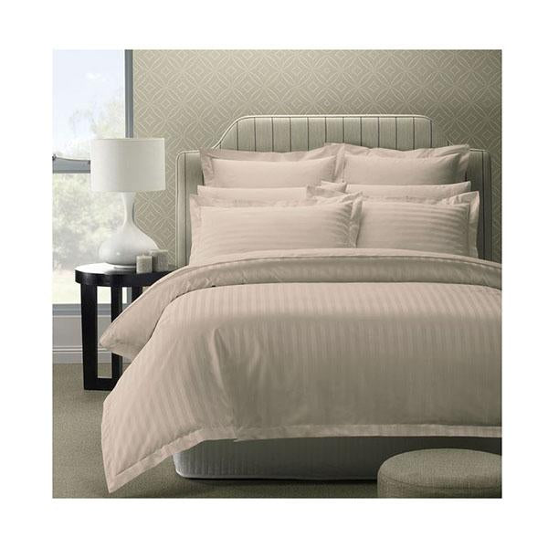 Royal Comfort Quilt Cover Set Luxury Sateen Bedding Queen